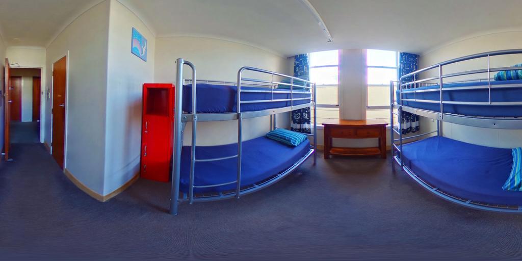 Harbourside City Backpackers Tauranga Exterior photo